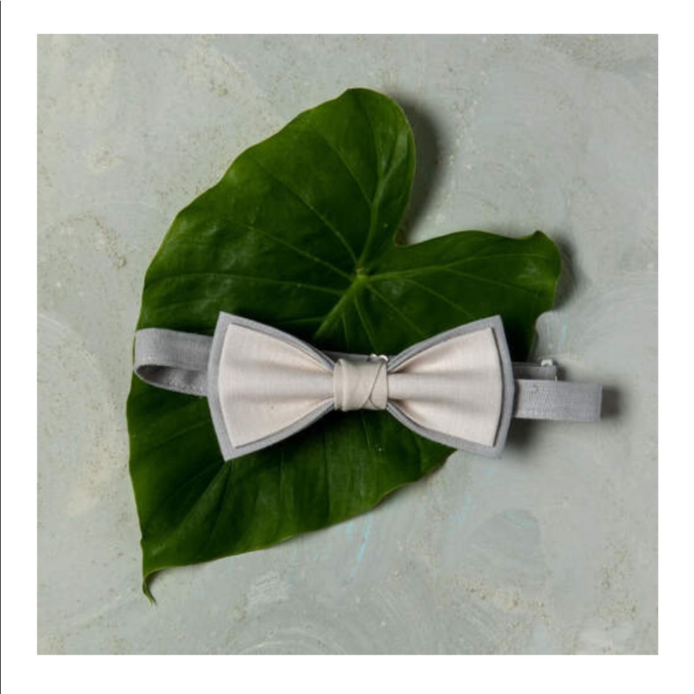 Grey and white linen bow tie